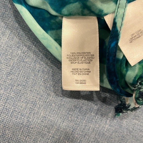 Jones New York Signature L green/blue batwing silky cinched waist top - Picture 8 of 11